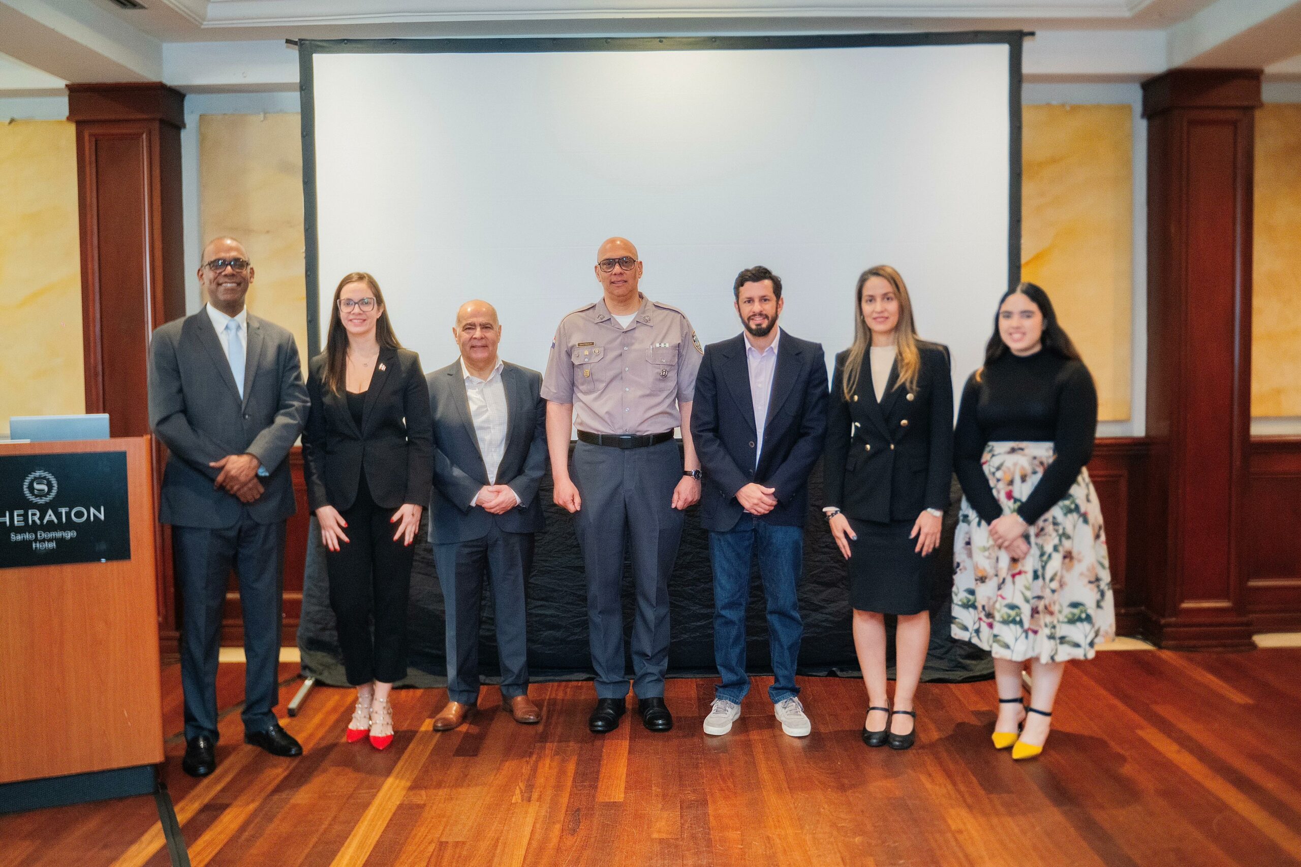 Realizan conversatorio con CISO de Amazon Web Services para abordar mejores prácticas ante incidentes cibernéticos